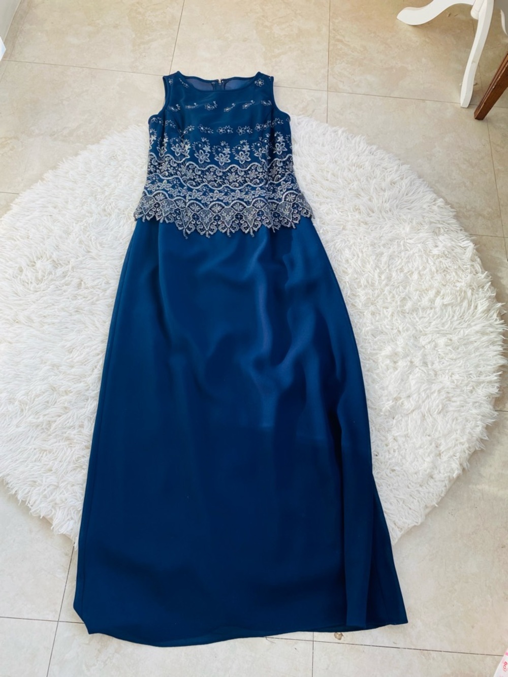 Scott McClintock Blue Lace Overlay Formal Dress Size 8  w/ Scarf